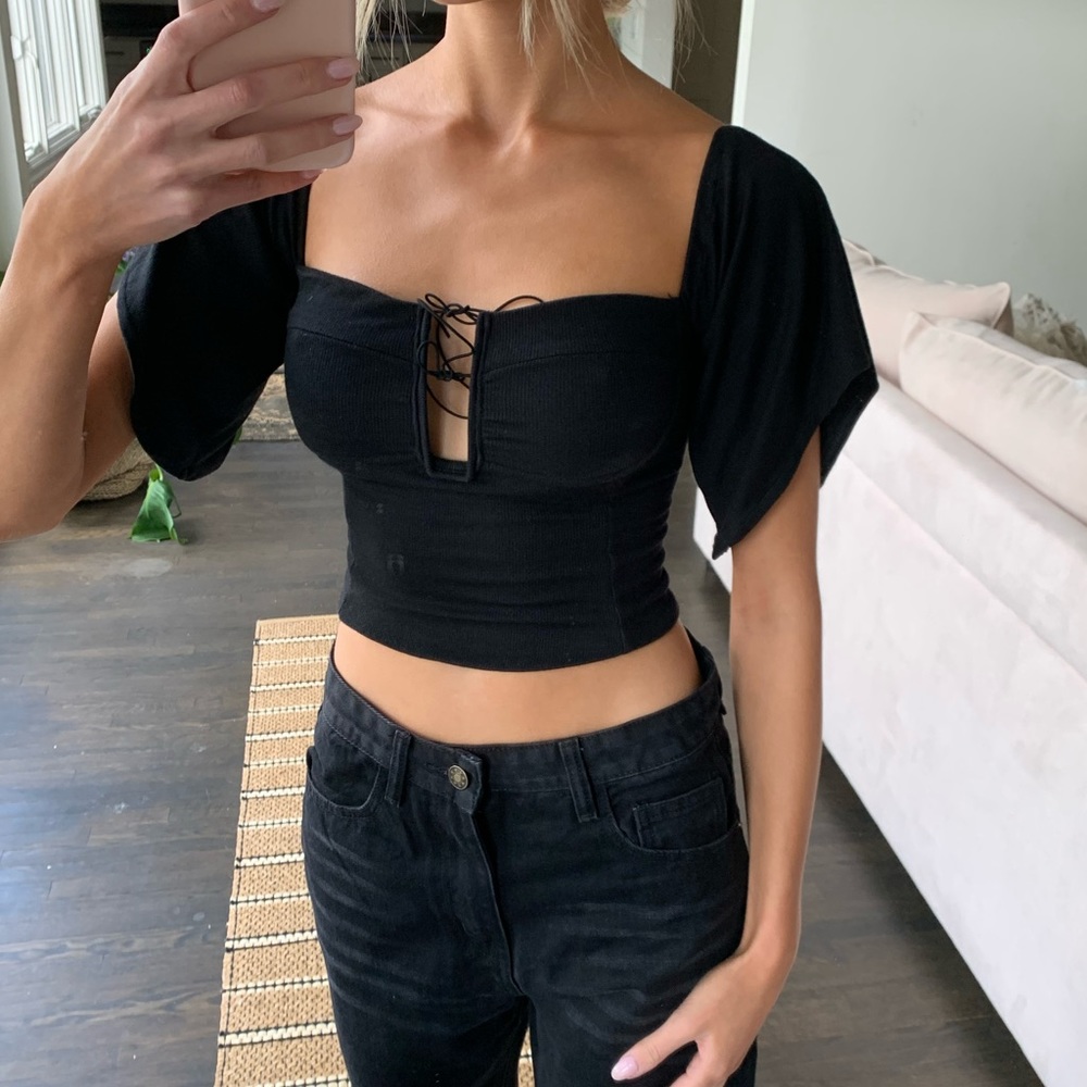 Sun becomes her new top XS